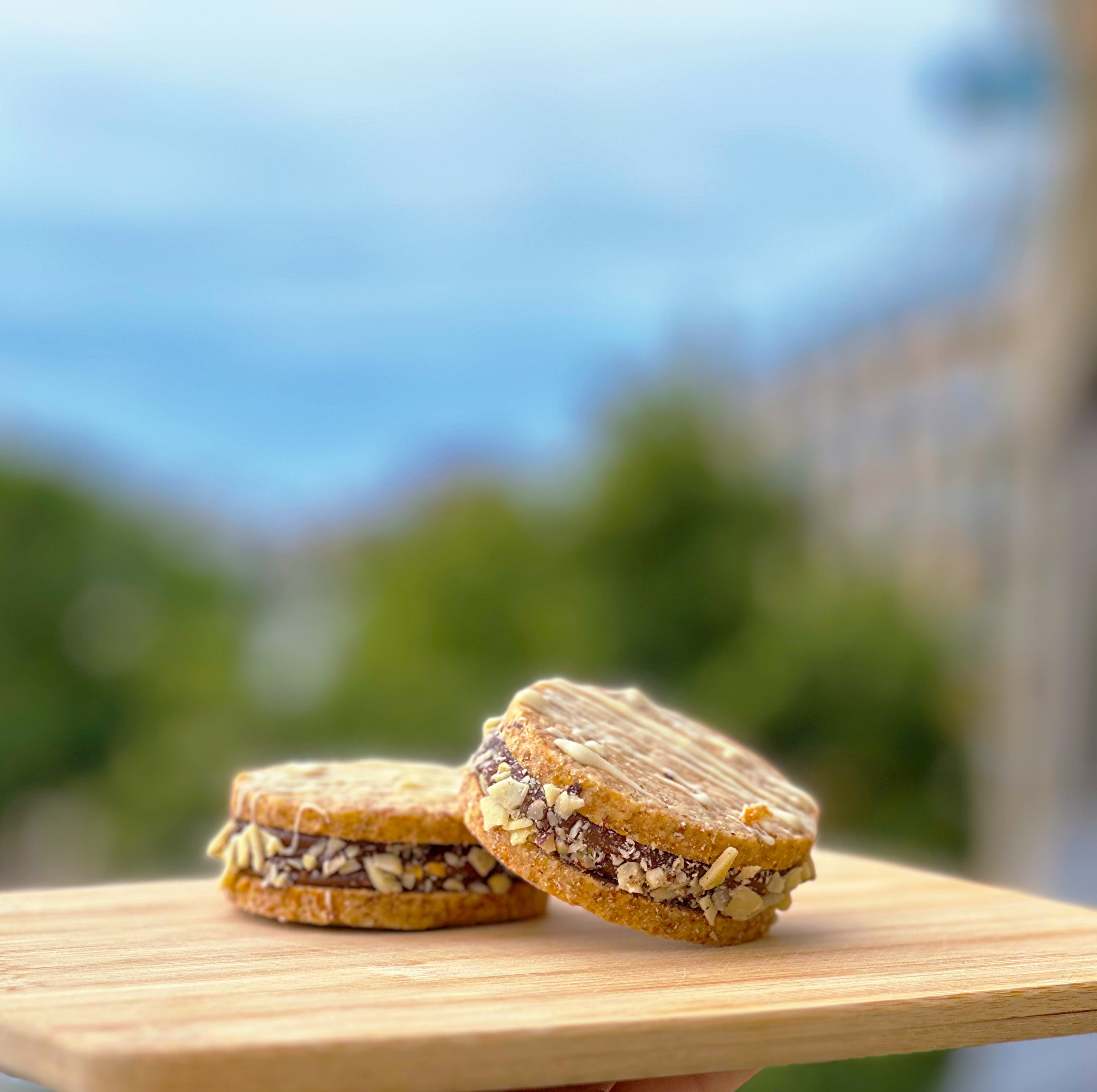 Walnut Sablee